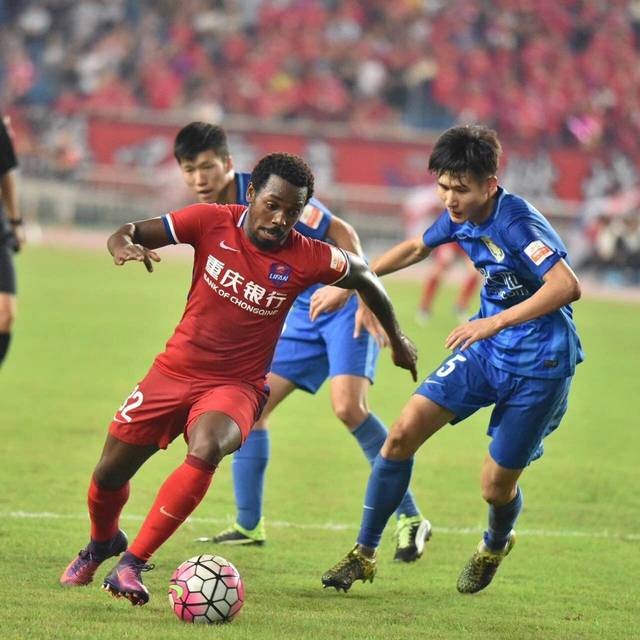 重庆队主场失利，面对压力需调整状态的简单介绍