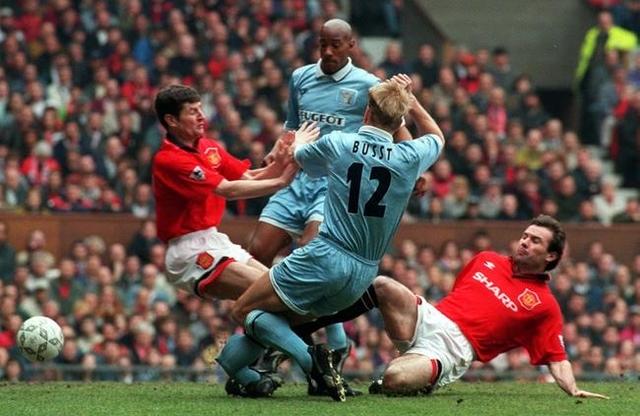 足球明星大战再度上演，比赛扣人心弦